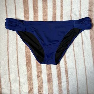 🪼LIKE NEW🪼 Victorias Secret PINK Navy Blue Ruched Side Bikini Bottom